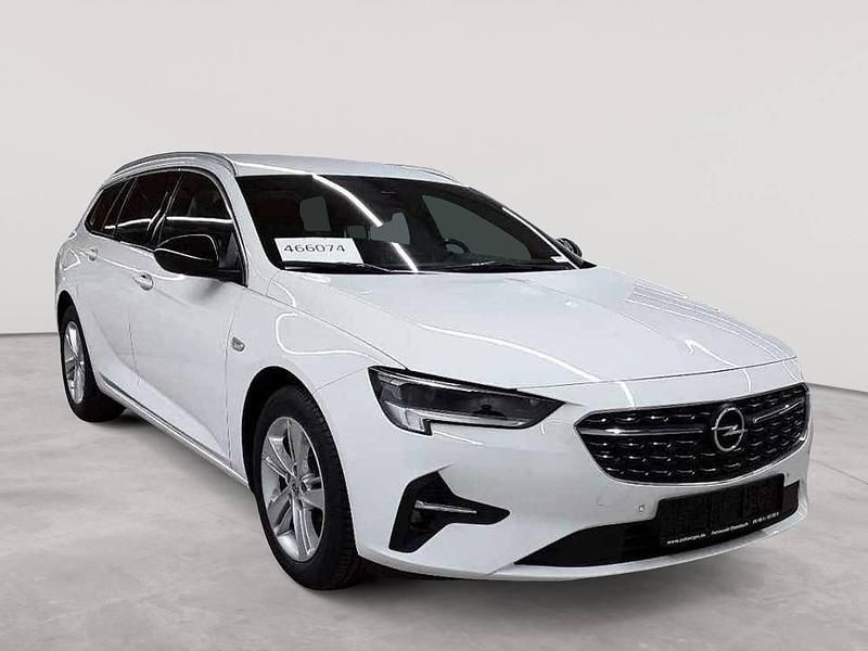 Gebraucht Opel Insignia Business 174 PS (127 kW) 2022 Jade weiß Kombi