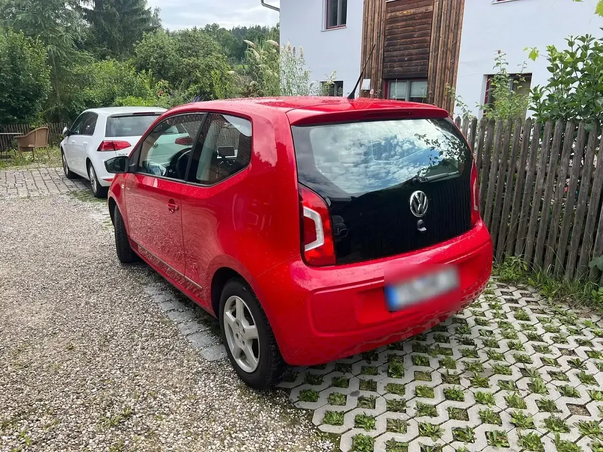 Gebraucht VW up! 75 PS (55 kW) 2013 Rot Kleinwagen