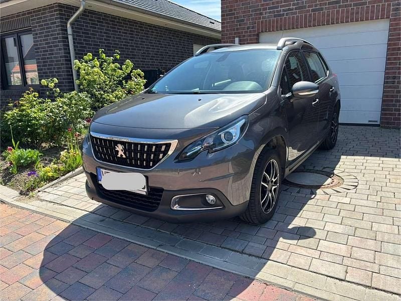 Gebraucht 2018 Peugeot 2008 Active SUV | 7.900 € (Fairer Preis) - Bild 1/4