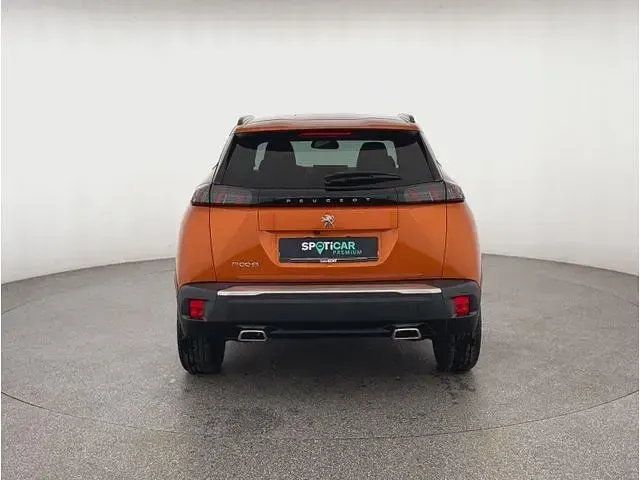 Gebraucht Peugeot 2008 Allure 131 PS (96 kW) 2023 Orange (metallic) SUV