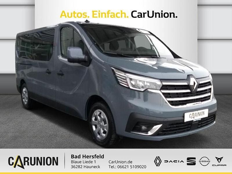 Gebraucht Renault Trafic Life 150 PS (110 kW) 2024 Schiefergrau Van / Kleinbus