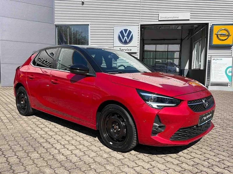 Używany Opel Corsa Ultimate 131 KM (96 kW) 2023 Czerwony Hatchback
