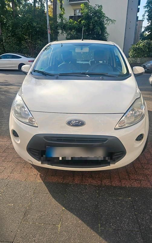 Weiß Gebraucht 2011 Ford Ka Kleinwagen | 4.500 € (Etwas zu teuer) - Bild 1/4