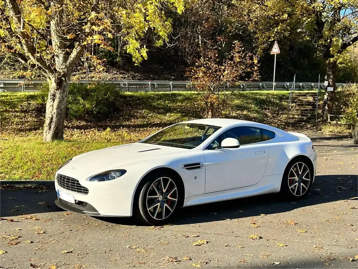 Gebraucht Aston Martin V8 Vantage 426 PS (313 kW) 2013 Coupé