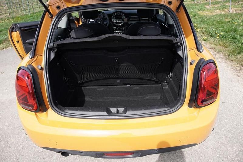 Second-hand Mini ONE 102 CP (75 kW) 2014 Portocaliu Hatchback