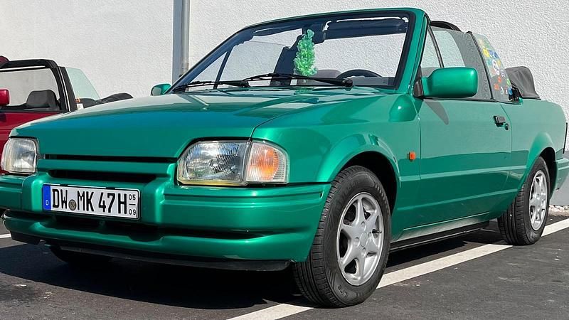 Gebraucht Ford Escort Cabriolet 75 PS (55 kW) 1989 Grün Cabrio