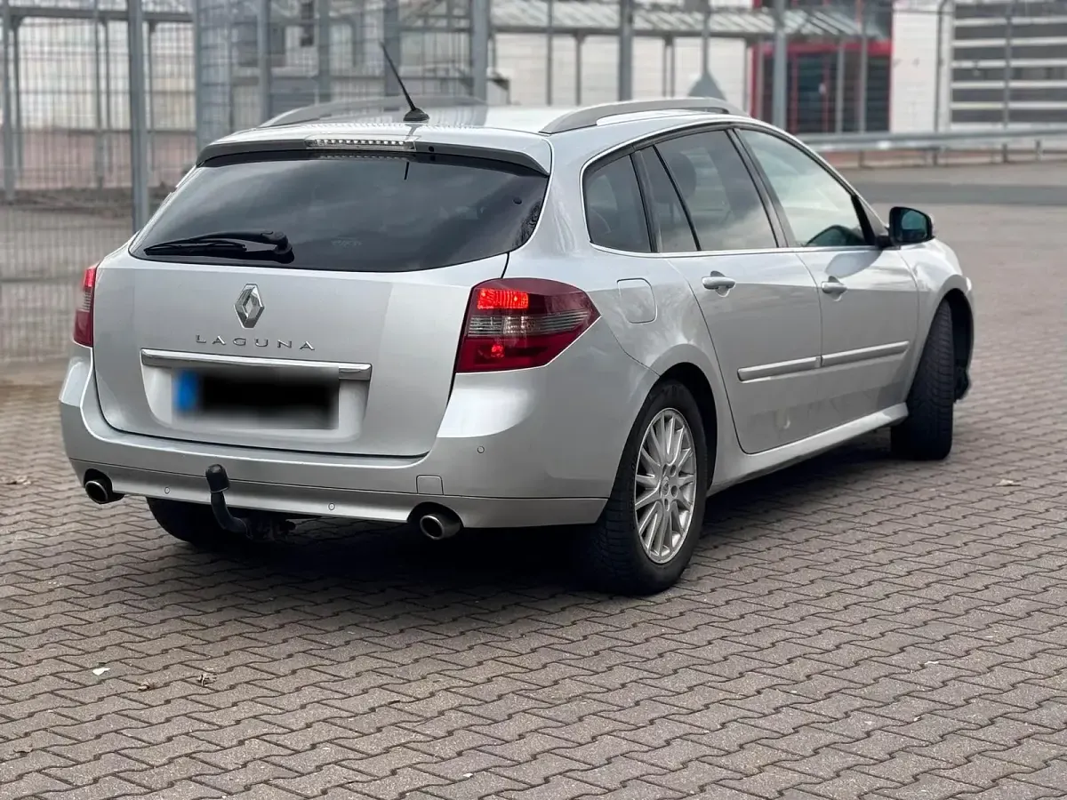 Gebraucht Renault Laguna III 155 PS (114 kW) 2009 Grau Kombi