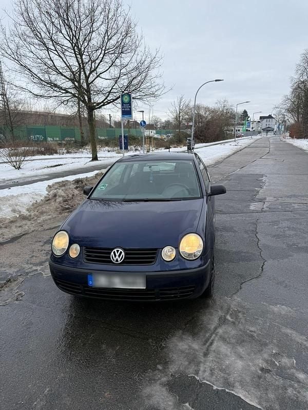 Blau Gebraucht 2003 VW Polo Kleinwagen | 750 € (Fairer Preis) - Bild 1/4