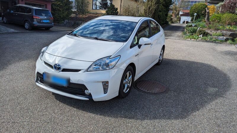 Toyota Prius Plug In Hybrid Gebraucht Verkauft Toyota Prius Hybrid (3er - Fa., gebraucht 2012, 164.500 km in