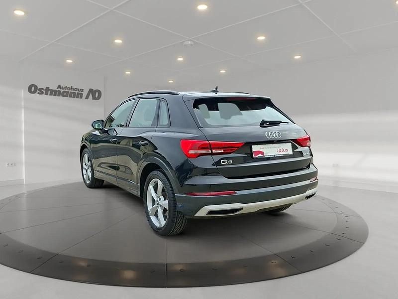 Gebraucht Audi Q3 Ambiente 150 PS (110 kW) 2022 Mythosschwarz metallic SUV