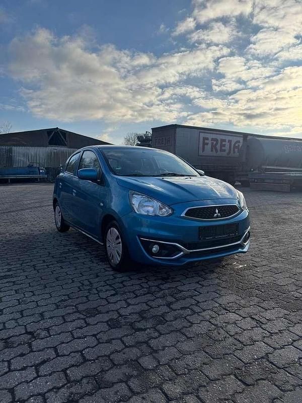 Gebraucht Mitsubishi Space Star 71 PS (52 kW) 2017 Andere farben Kleinwagen