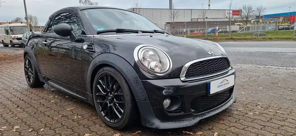 Gebraucht Mini Cooper 122 PS (89 kW) 2013 Schwarz Kleinwagen