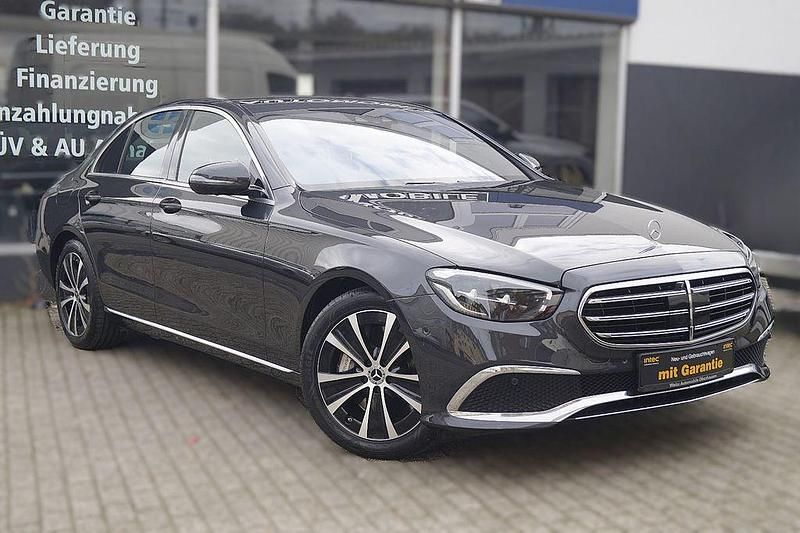 Gebraucht Mercedes E450 367 PS (269 kW) 2022 Grau Limousine