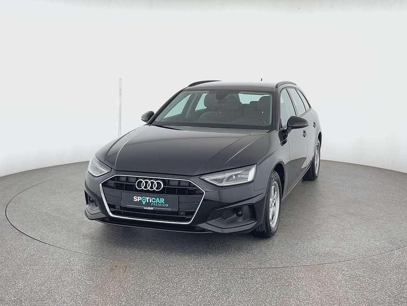 Gebraucht Audi A4 Basis 163 PS (119 kW) 2021 Schwarz Kombi