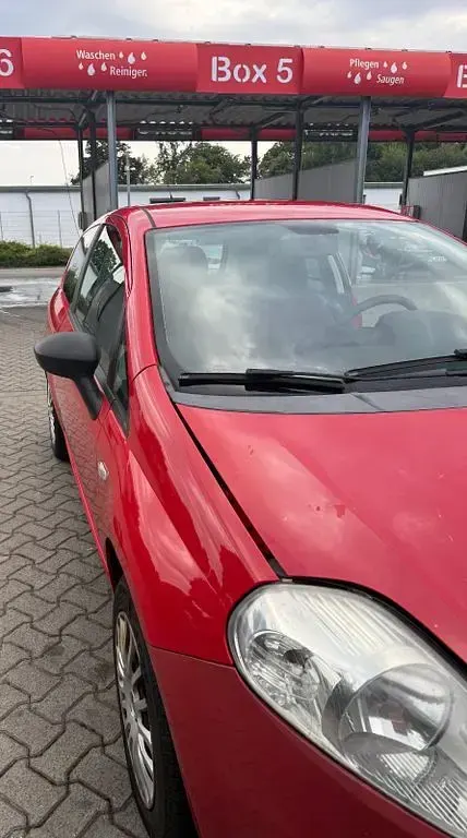 Gebraucht Fiat Punto Active 65 PS (47 kW) 2009 Rot Kleinwagen