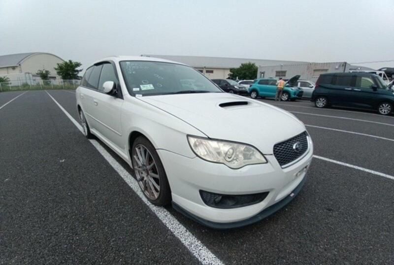 Weiß Gebraucht 2007 Subaru Legacy Kombi | 9.990 € - Bild 1/4