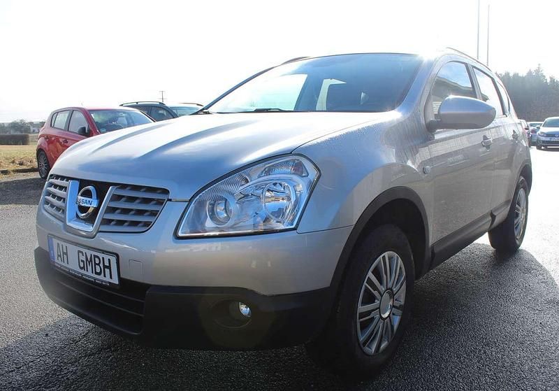 Gebraucht Nissan Qashqai I-Way 141 PS (103 kW) 2010 Silver (m) SUV