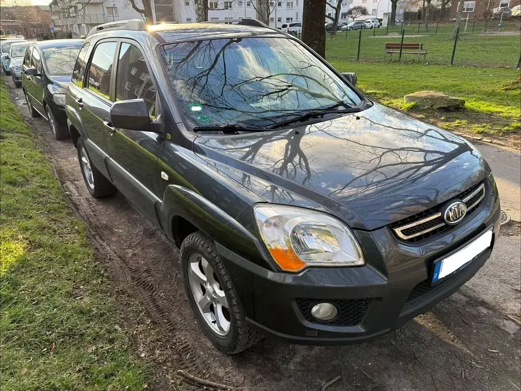 Gebraucht Kia Sportage EX 150 PS (110 kW) 2010 Grau SUV