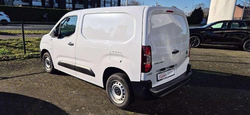 Gebraucht Citroën Berlingo 102 PS (75 kW) 2024 Other Van / Kleinbus