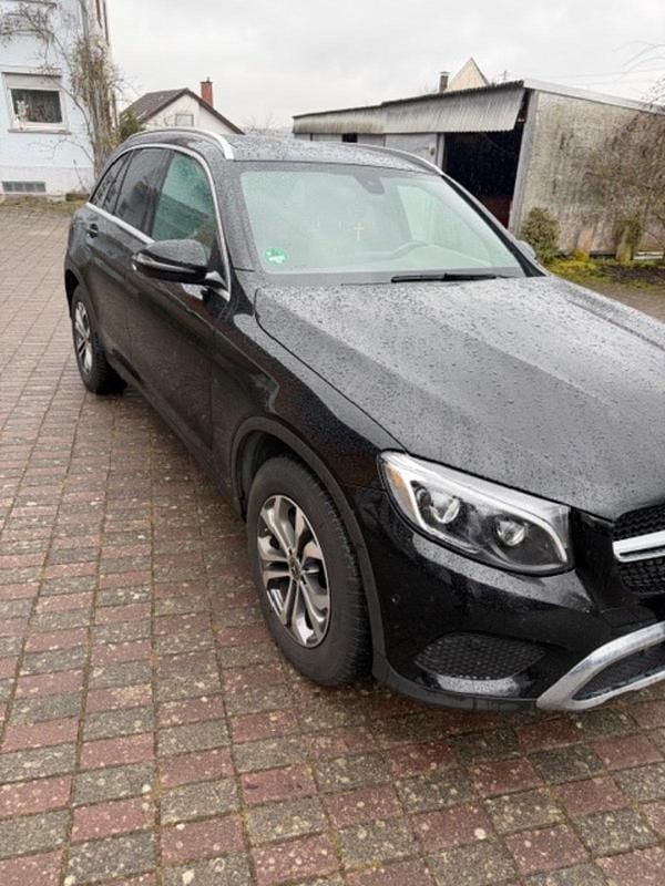 Gebraucht Mercedes GLC250 AMG 204 PS (150 kW) 2017 Schwarz SUV
