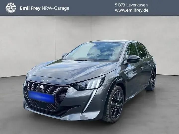 Platinium grau metallic Gebraucht 2023 Peugeot 208 GT Kleinwagen | 21.470 € (Teuer) - Bild 1/4