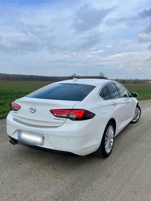 Gebraucht Opel Insignia 136 PS (100 kW) 2017 Weiß Limousine