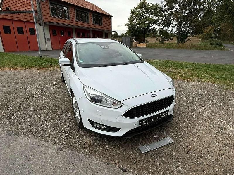 Gebraucht Ford Focus Business Edition 120 PS (88 kW) 2018 Weiß Kombi