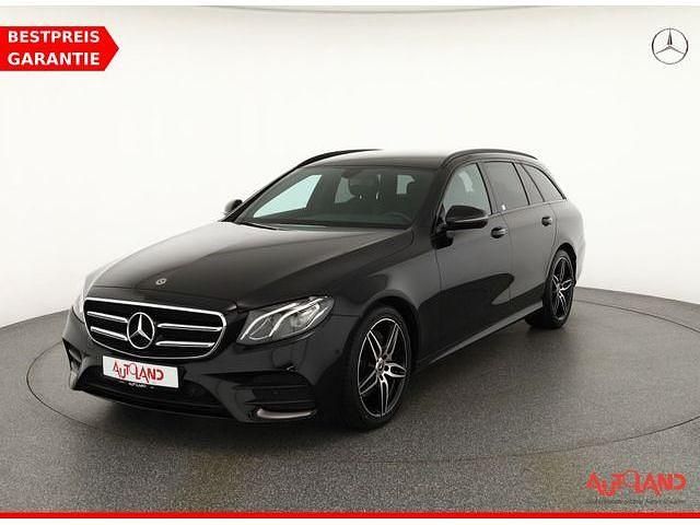 Schwarz Gebraucht 2019 Mercedes E220 AMG line Kombi | 34.950 € (Fairer Preis) - Bild 1/4