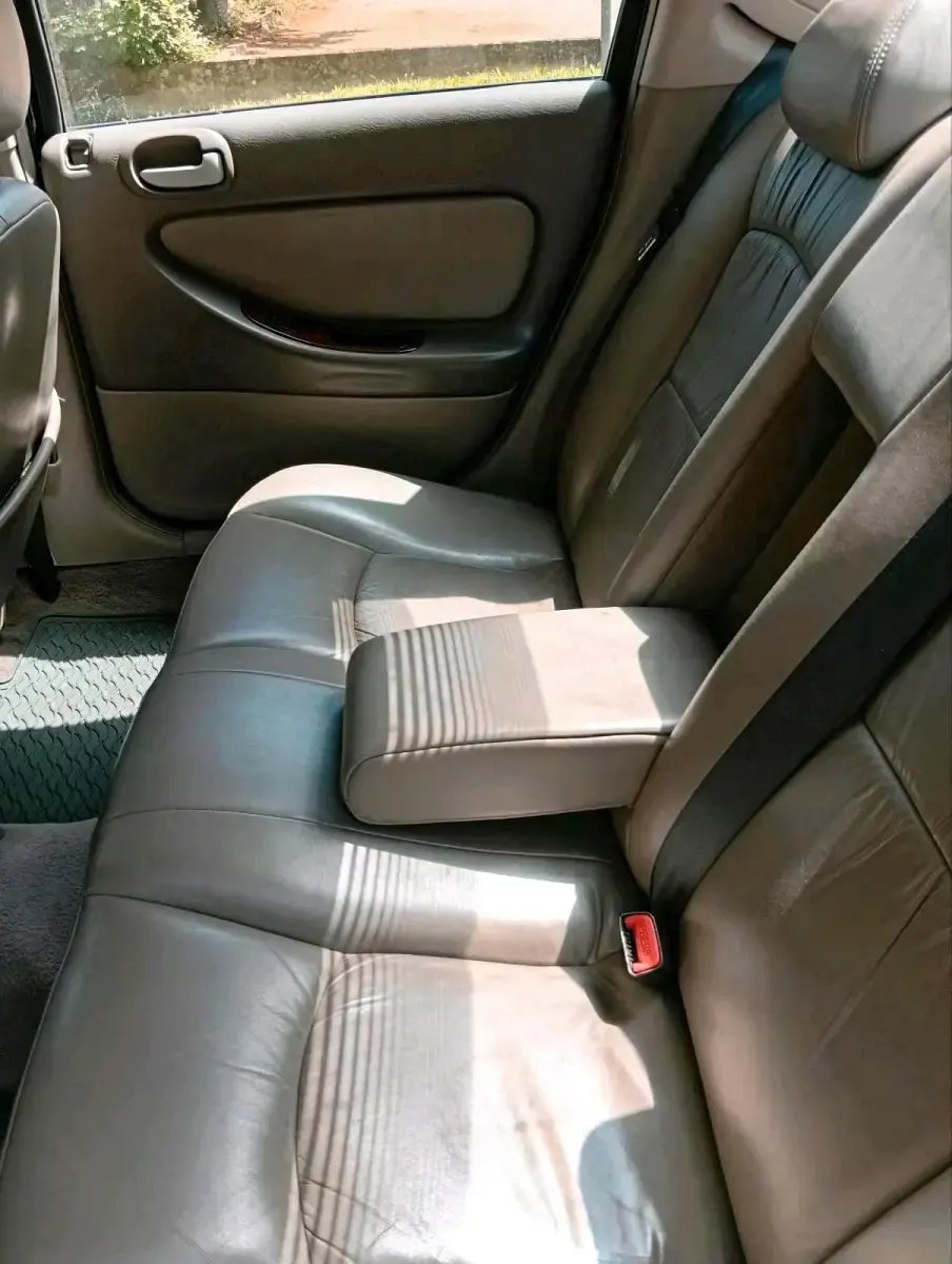 Gebraucht Chrysler Sebring 141 PS (103 kW) 2002 Schwarz Limousine