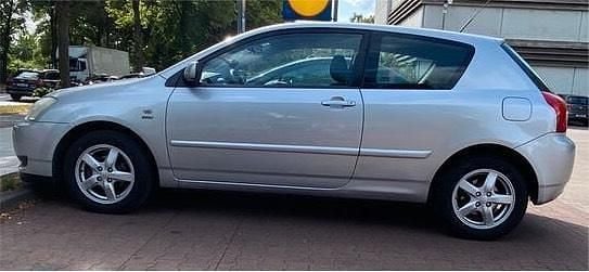 Gebraucht Toyota Corolla 97 PS (71 kW) 2003 Grau Kleinwagen