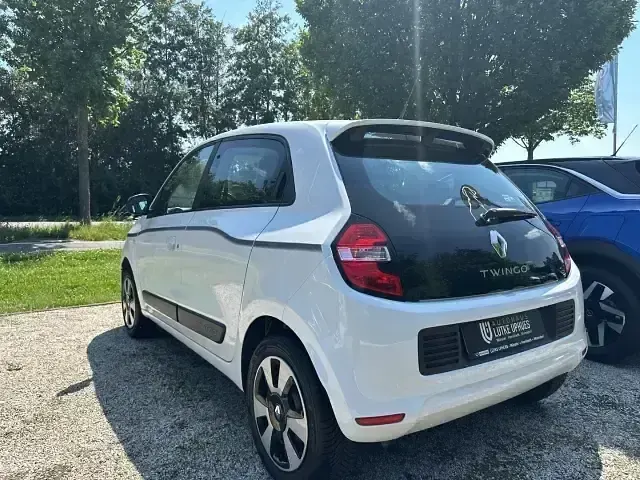 Gebraucht Renault Twingo LIMITED 69 PS (50 kW) 2018 Weiß Kleinwagen