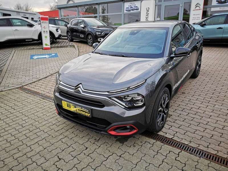 Grau Gebraucht 2024 Citroën e-C4 Feel Limousine | 25.300 € (Fairer Preis) - Bild 1/2