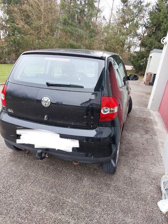 Gebraucht VW Fox 60 PS (44 kW) 2006 Schwarz Kleinwagen