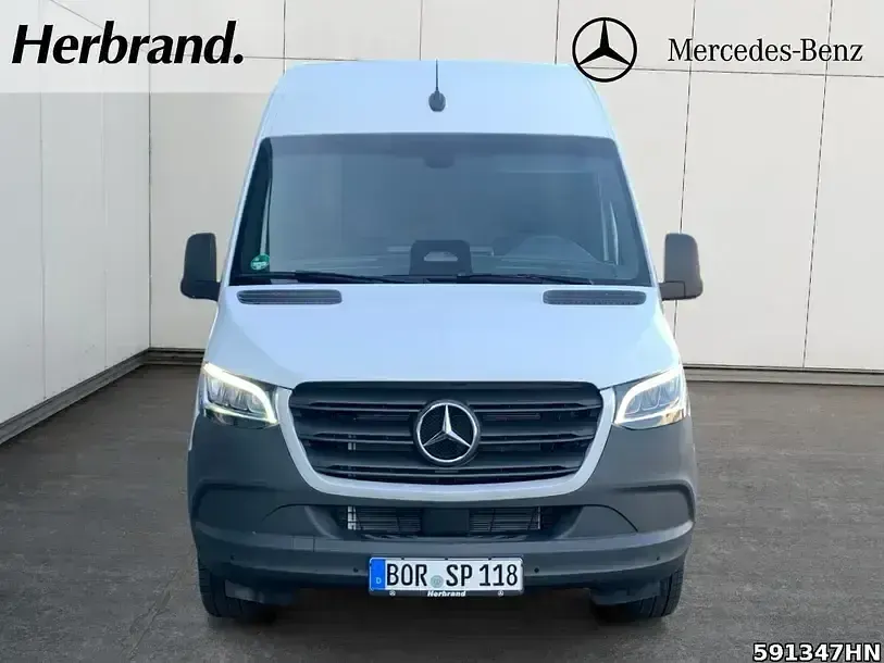 Używany Mercedes Sprinter 190 KM (139 kW) 2025 Biały Van