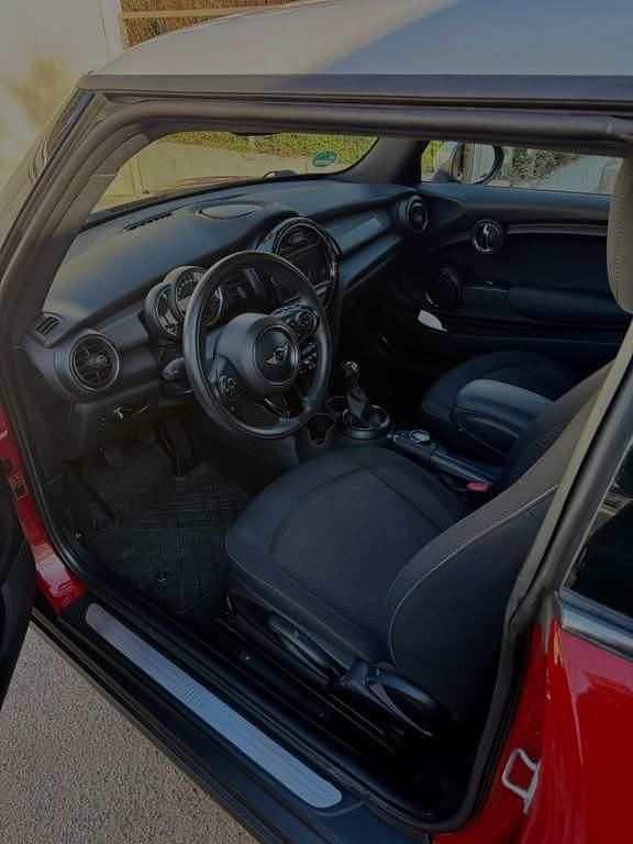 Gebraucht Mini Cooper 136 PS (100 kW) 2015 Rot Kleinwagen