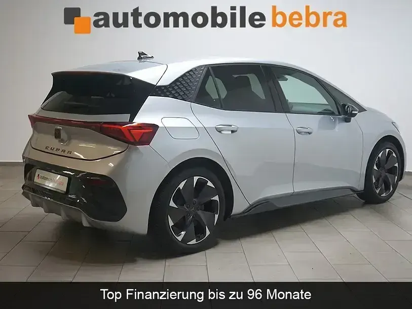 Second-hand Cupra Born e-Boost 169 kW (231 CP) 2023 Argintiu Hatchback