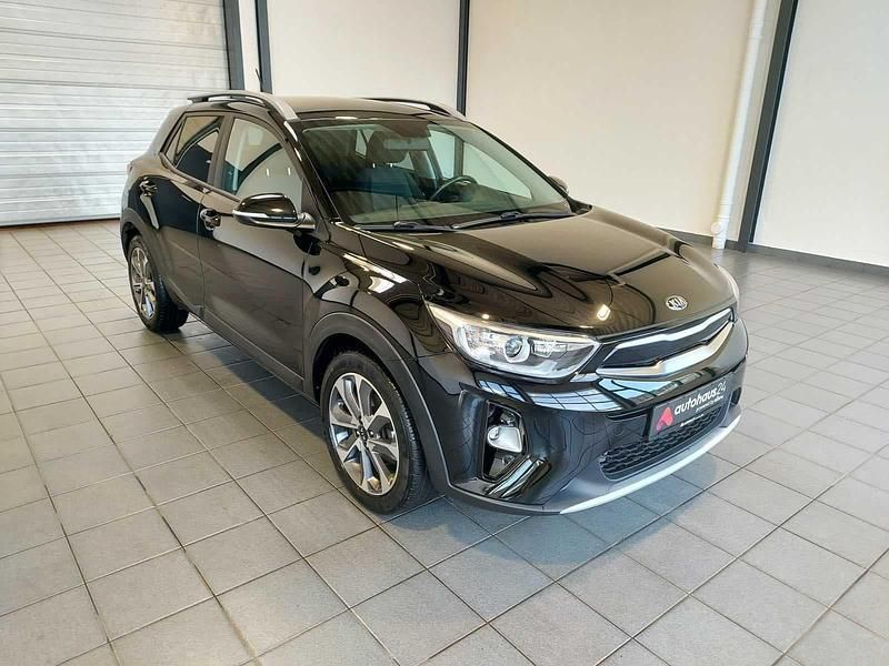Schwarz Gebraucht 2021 Kia Stonic Vision SUV | 12.990 € (Guter Preis) - Bild 1/4