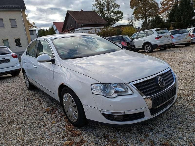 Gebraucht VW Passat Comfortline 170 PS (125 kW) 2007 Weiß Limousine