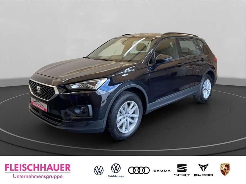 Deep schwarz perleffekt Gebraucht 2024 Seat Tarraco Style SUV | 30.460 € (Superpreis) - Bild 1/4