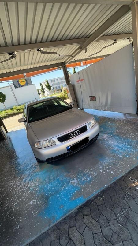 Silber Gebraucht 2001 Audi A3 Limousine | 1.750 € (Fairer Preis) - Bild 1/4