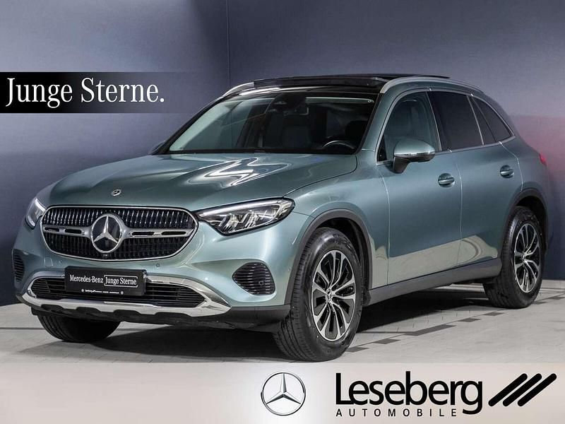 Verdesilber Gebraucht 2024 Mercedes GLC220 Avantgarde SUV | 51.850 € (Fairer Preis) - Bild 1/4