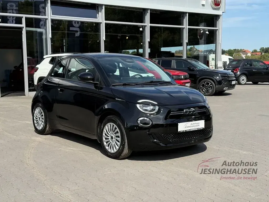 Usata Fiat 500e 86 kW (118 CV) 2023 Nero Utilitaria