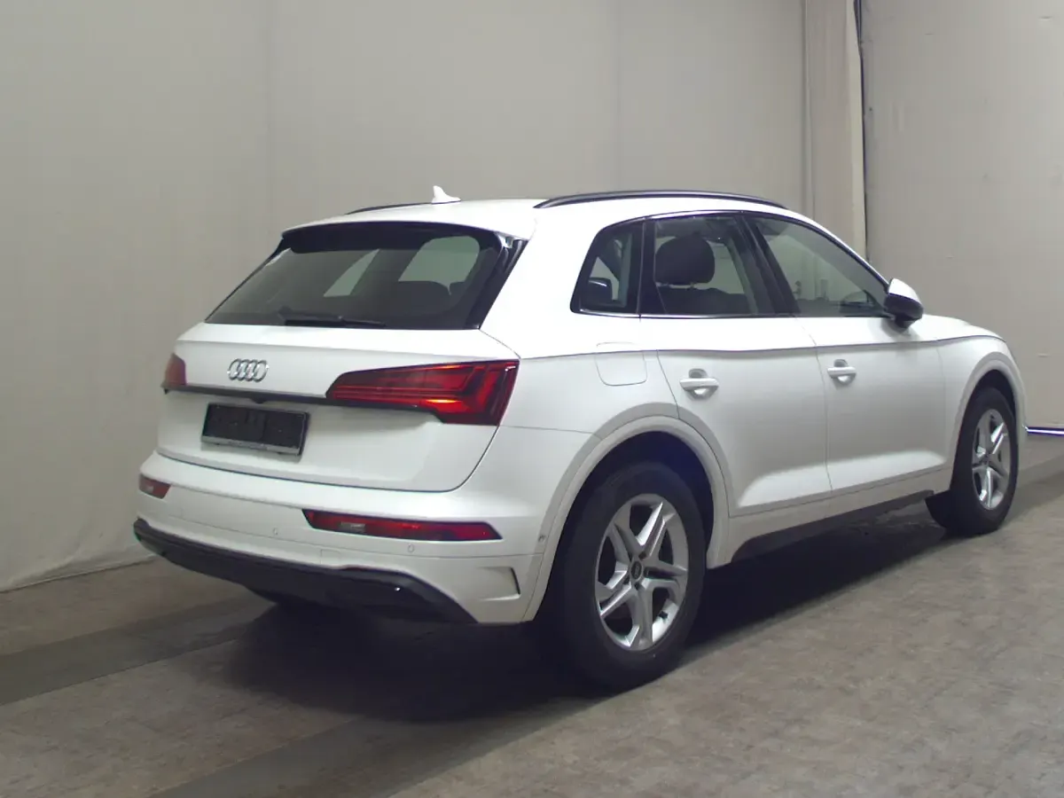 Gebraucht Audi Q5 Advanced 163 PS (119 kW) 2021 Weiss SUV