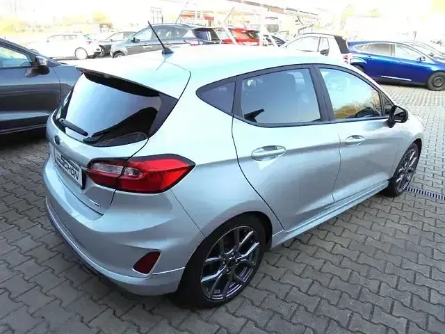 Gebraucht Ford Fiesta ST-Line 125 PS (91 kW) 2022 Silber Kleinwagen