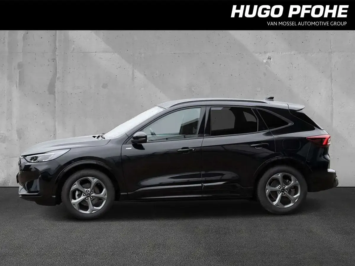 Gebraucht Ford Kuga ST-Line 186 PS (136 kW) 2025 Agate black metallic SUV