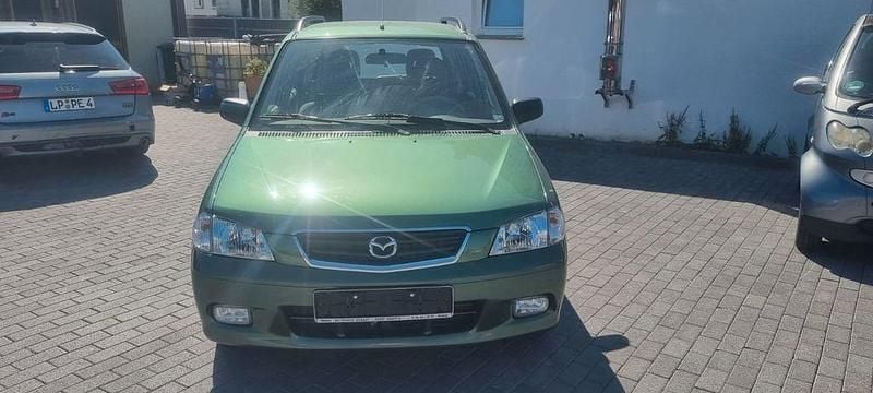 Grün Gebraucht 2000 Mazda Demio Exclusive Van / Kleinbus | 2.000 € (Fairer Preis) - Bild 1/4