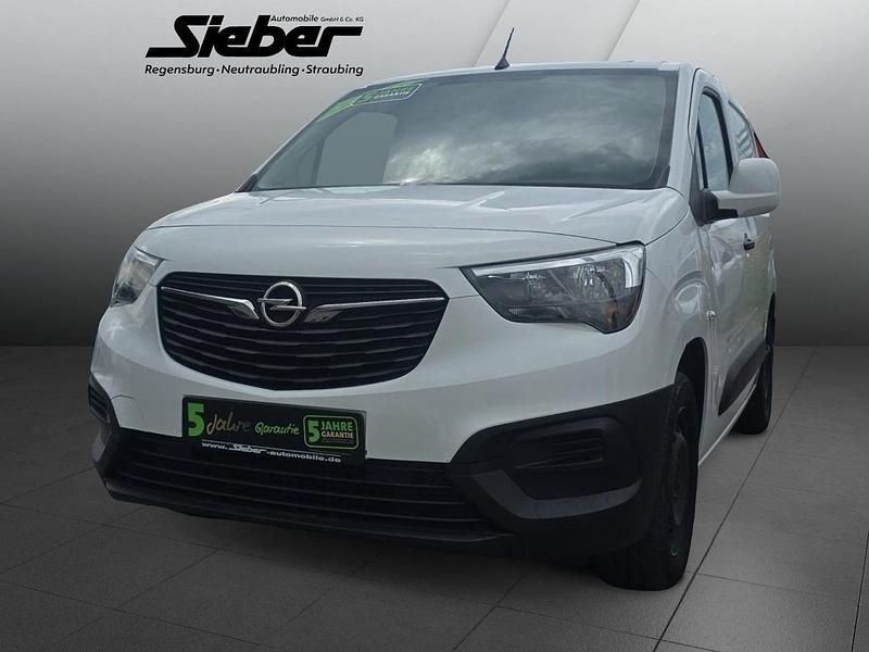 Second-hand Opel Combo Edition 76 CP (55 kW) 2021 Alb Monovolum