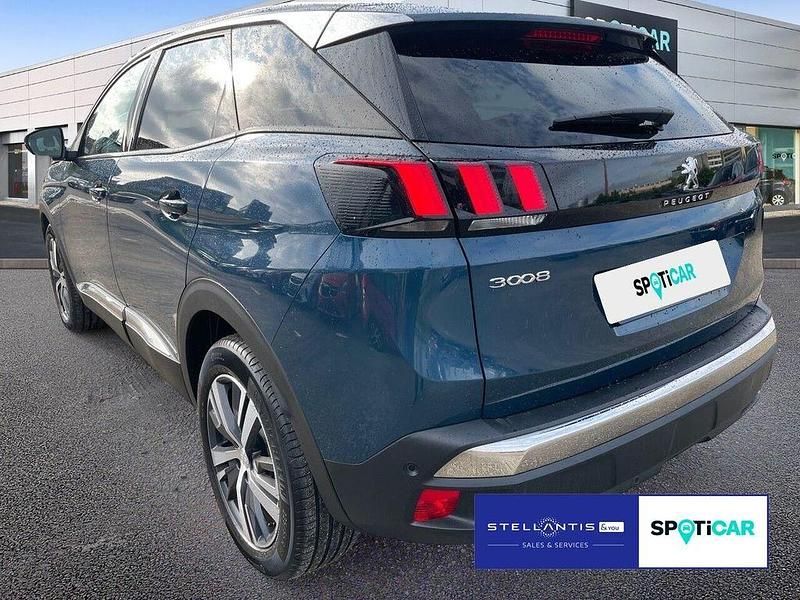 Gebraucht Peugeot 3008 Allure 131 PS (96 kW) 2023 Blau SUV