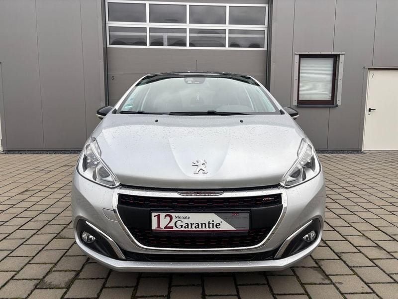 Gebraucht Peugeot 208 Allure GT-Line 110 PS (80 kW) 2016 Kleinwagen