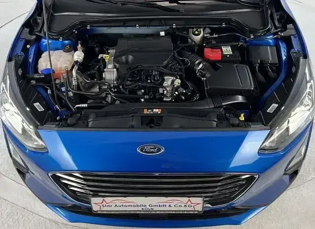 Gebraucht Ford Focus Titanium 125 PS (91 kW) 2020 Dynamicblau Kleinwagen